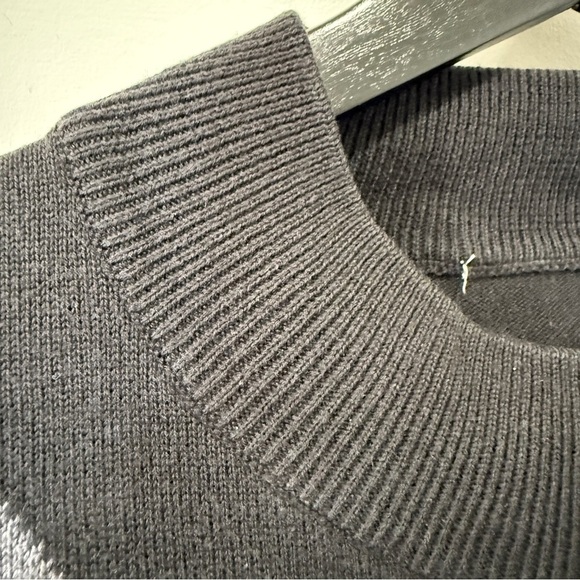 Black and Red Colorblock Sweater with Geometric Design and Mockneck - Picture 3 of 14